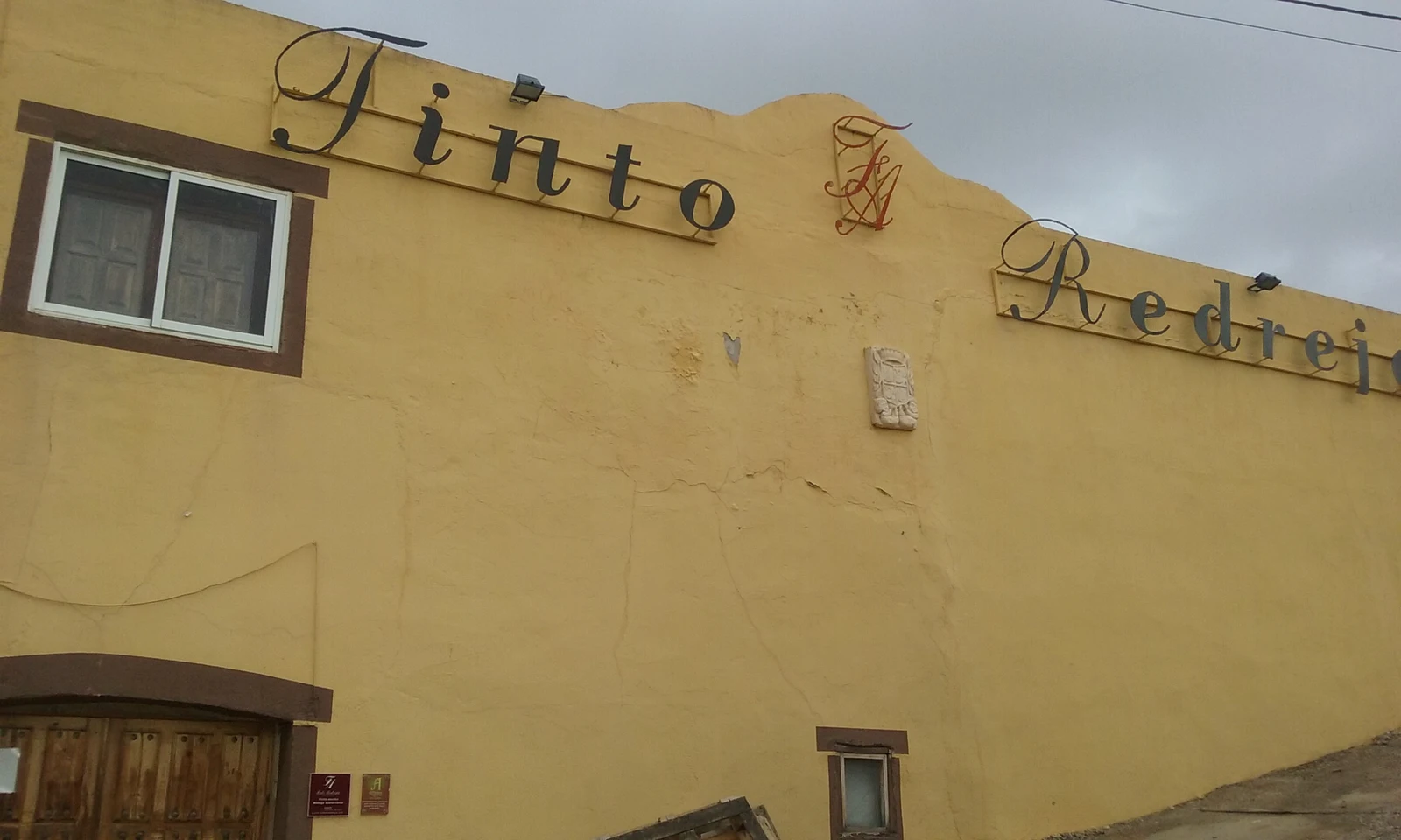 Bodega TINTO REDREJA (Valtiendas, Segovia)